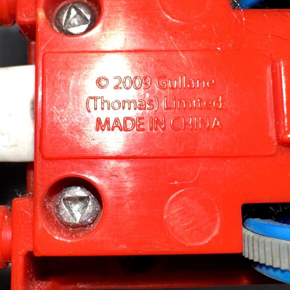 Thomas and Friends TrackMaster 2009 Thomas #1 Motorized Train with Tender Car - Picture 12 of 12